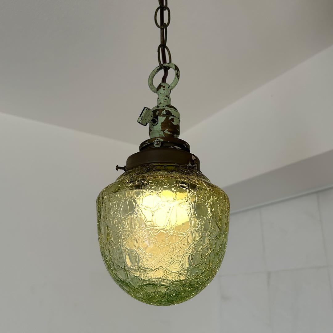 エンボス加工 グリーンガラス ペンダントライト