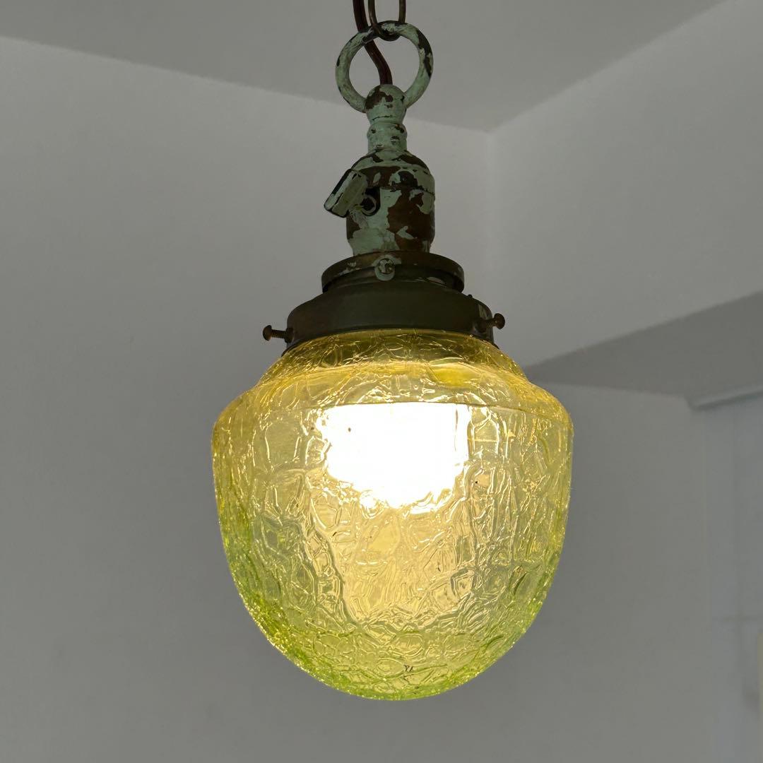 エンボス加工 グリーンガラス ペンダントライト