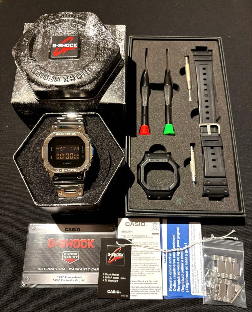 入*介様 【純正】Gショック5600 オールブラック　メタルバンド　反転液晶