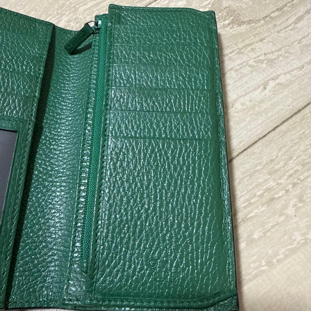 お*ん様 GUCCI レザー長財布 ブラック