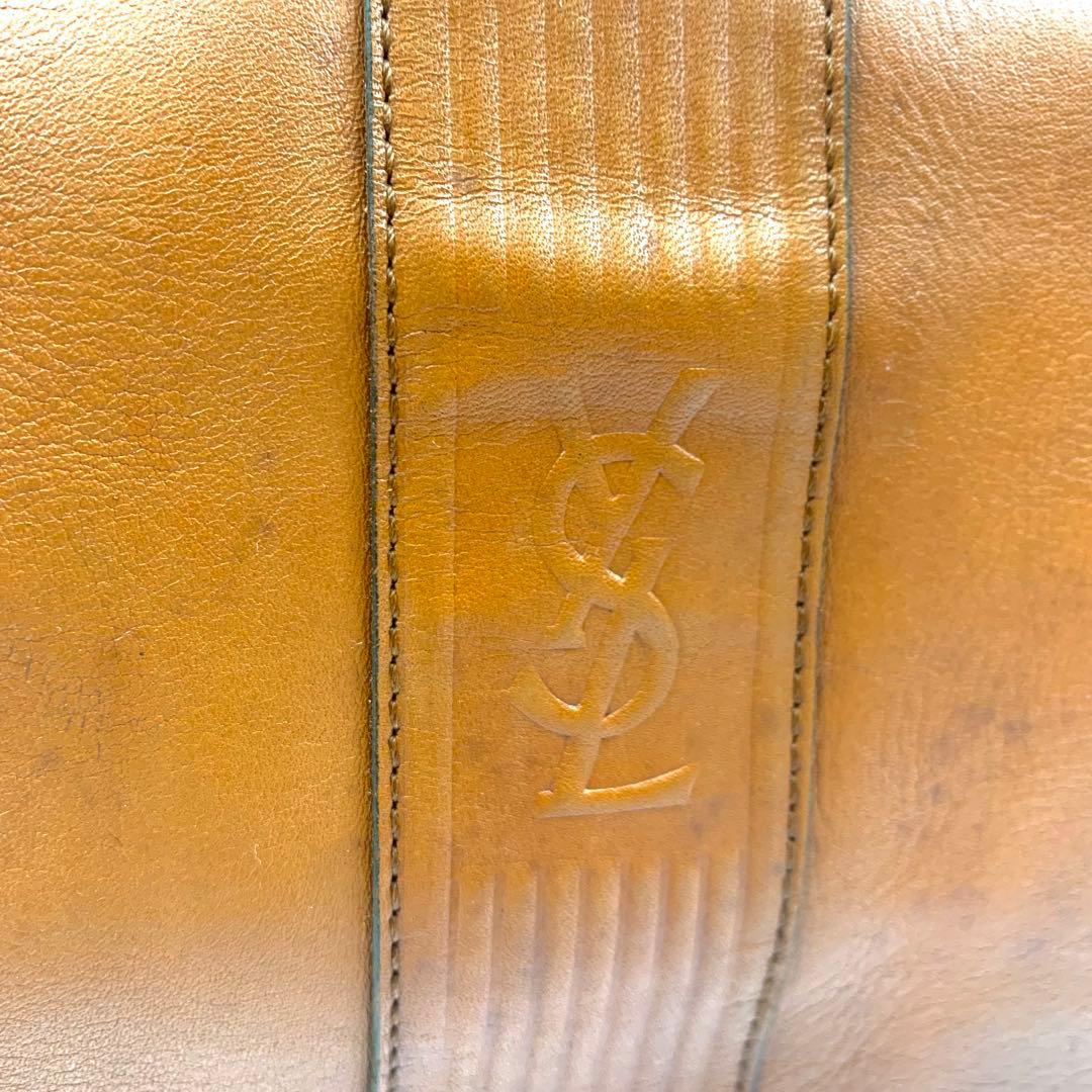 YVES SAINT LAURENT イヴサンローラン　レザー　ボストンバッグ