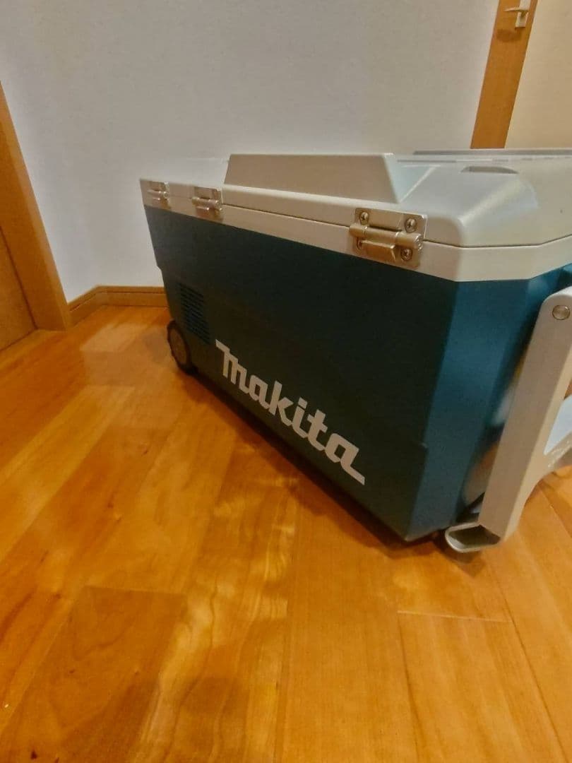 Makita 保冷温庫 CW001G