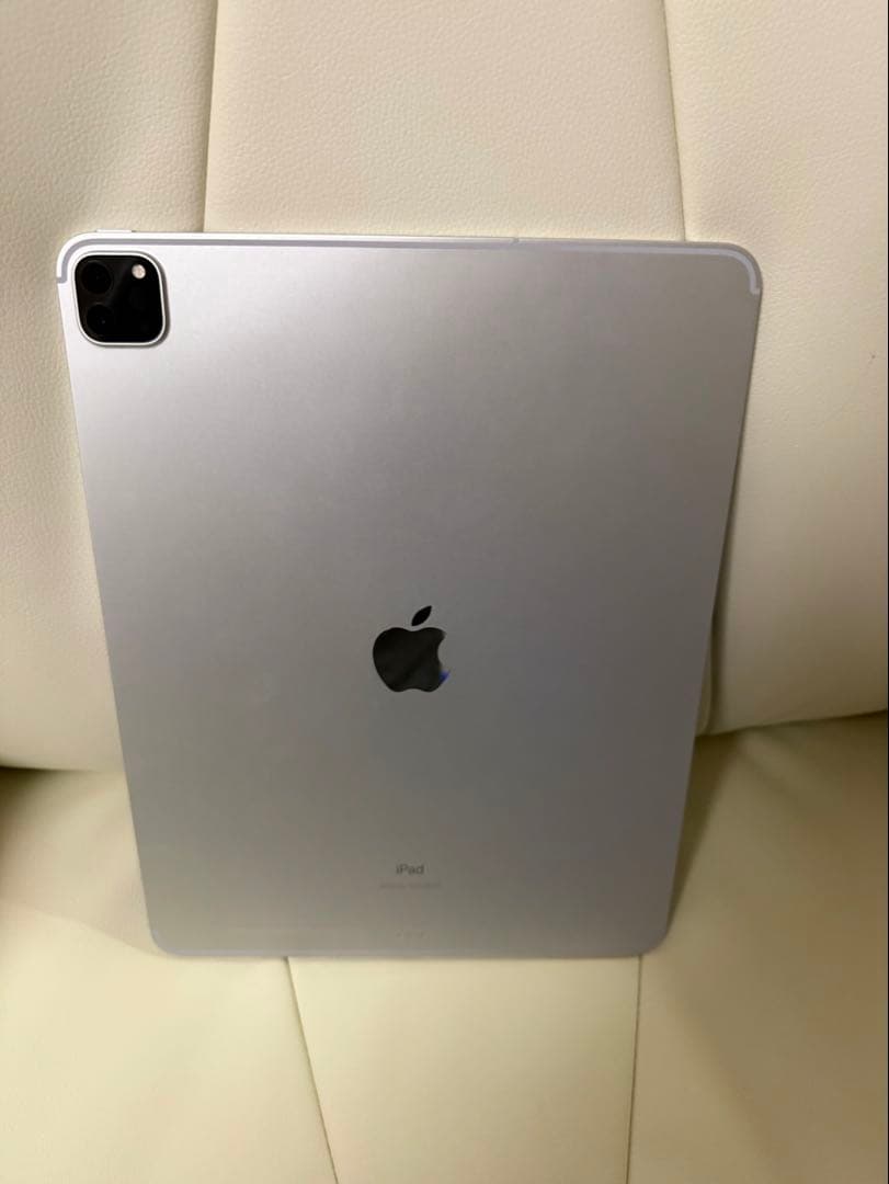 Apple iPadpro 第4世代 12.9インチ シルバー