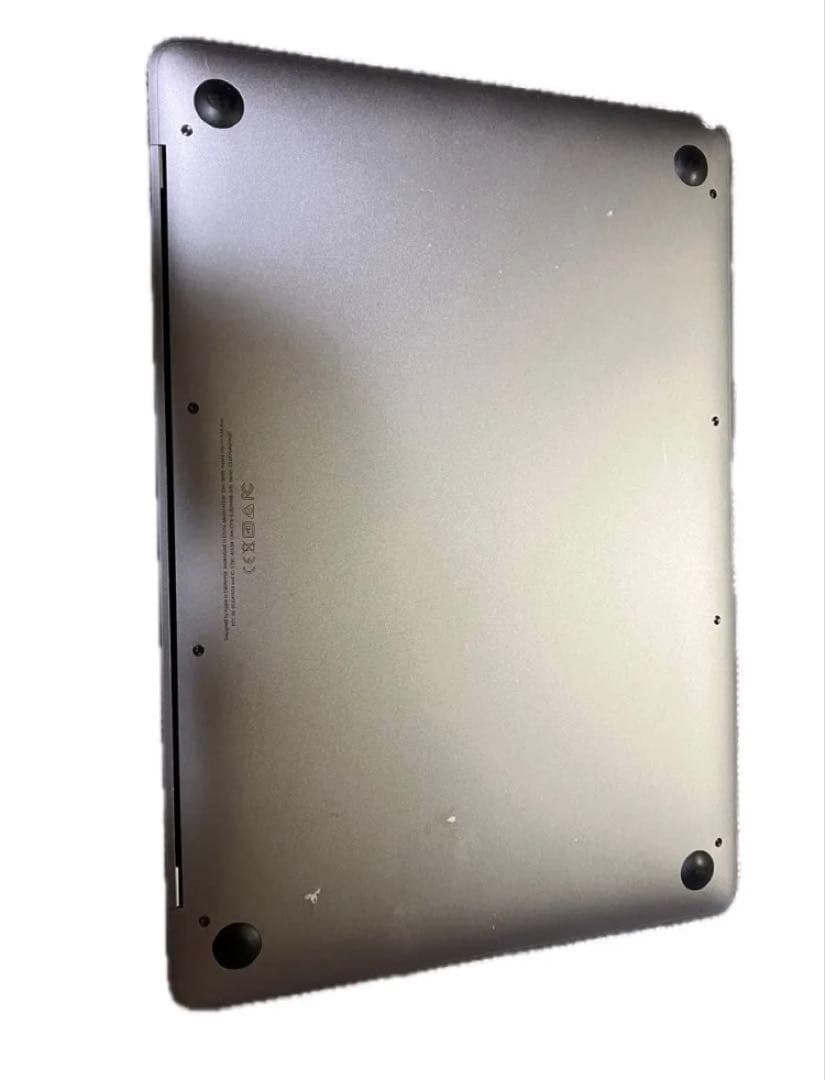 Macbook 2017、12インチ、sequoia,windows 仮想マシン