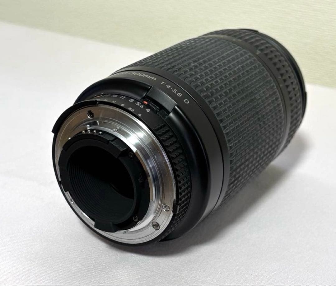 美品 ニコン Nikon AF NIKKOR 70-300mm