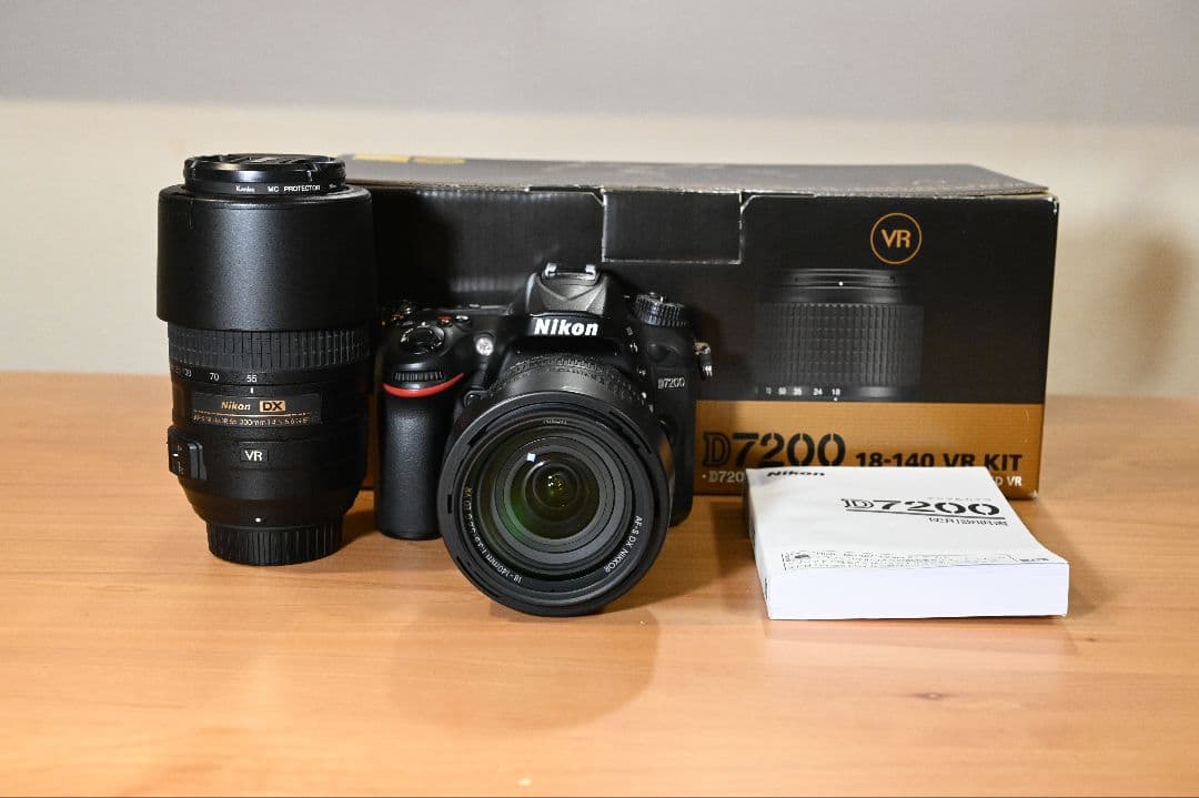 Nikon D7200 18-140レンズキット 55-300付き