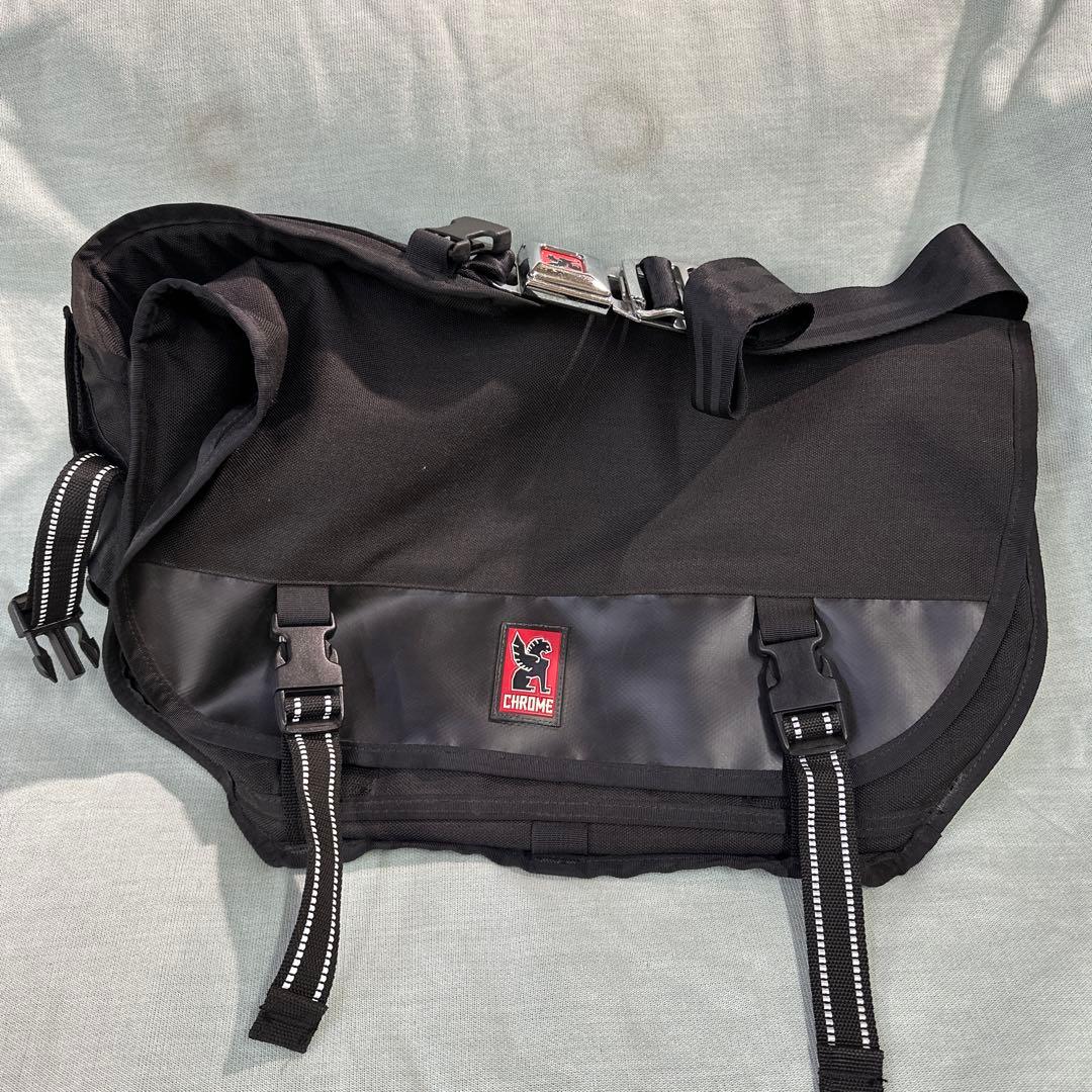 クローム　メッセンジャーバック新品