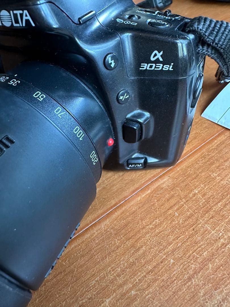 MINOLTA a-303si & レンズAF TELEPLUS MC7