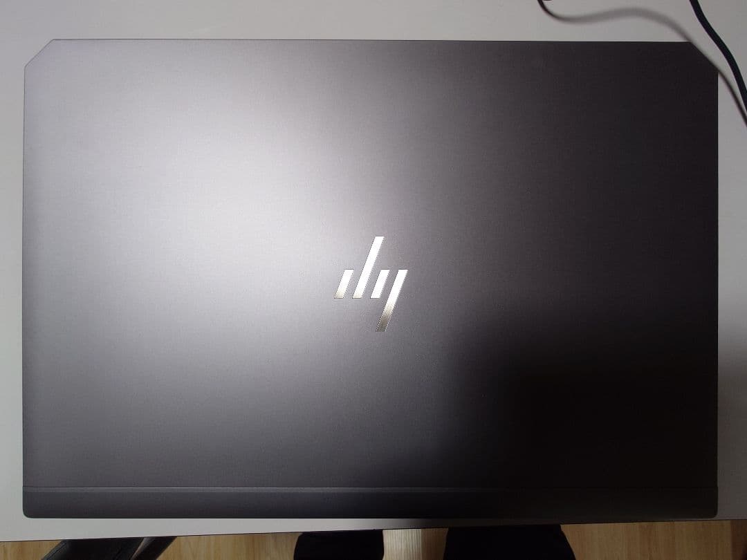 HP ワークステーション　zbook 17 g5　美品！