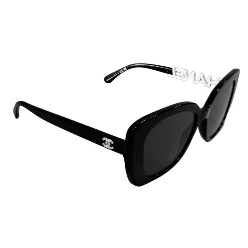 【CHANEL】ストーン付きブラックサングラス ホワイト