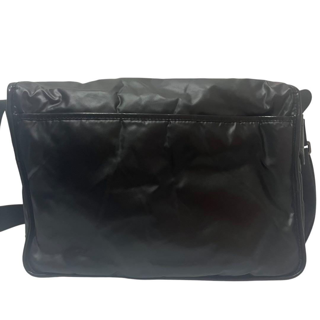 HUNTINGWORLD バチュークロス ショルダーバッグ ブラッククロスボディ