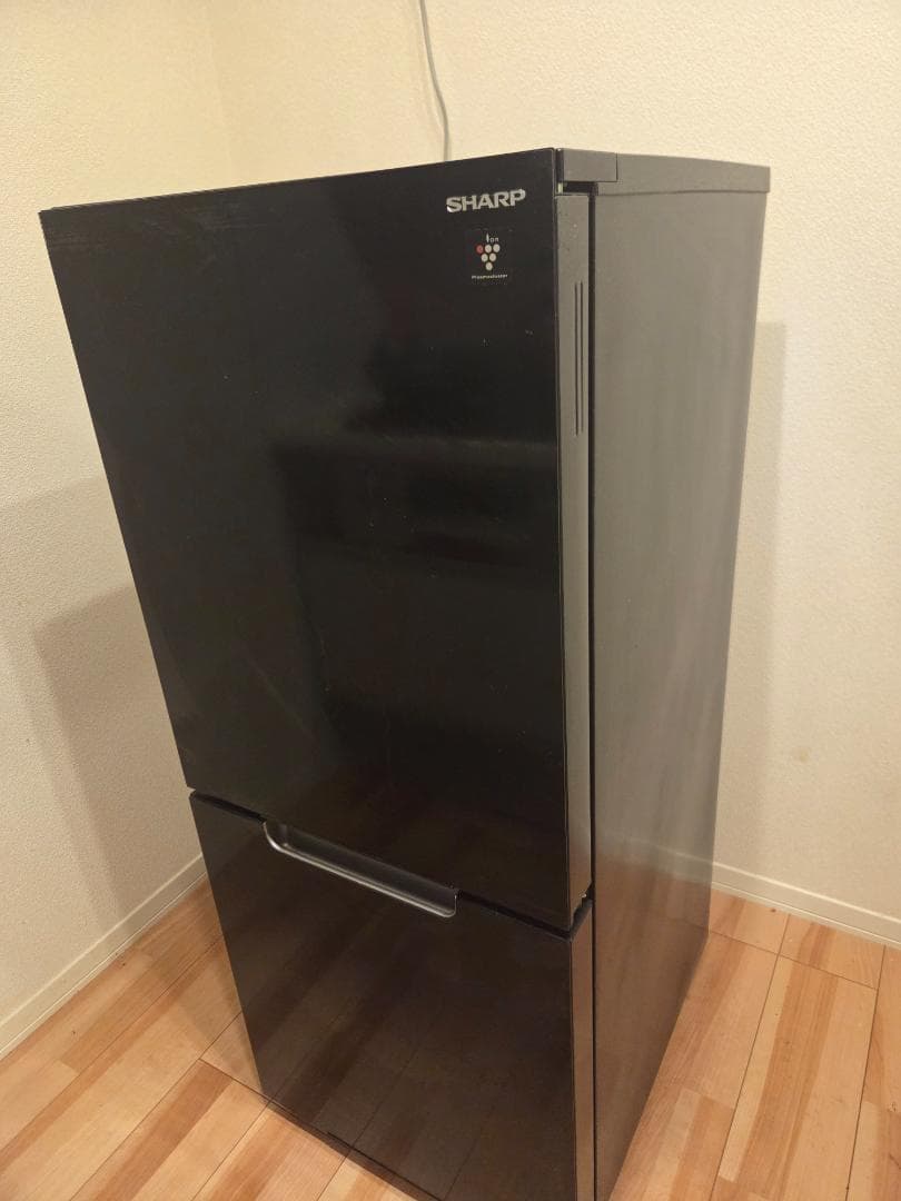 美品 SHARP2021年スタイリッシュブラック冷蔵庫（値下げ）