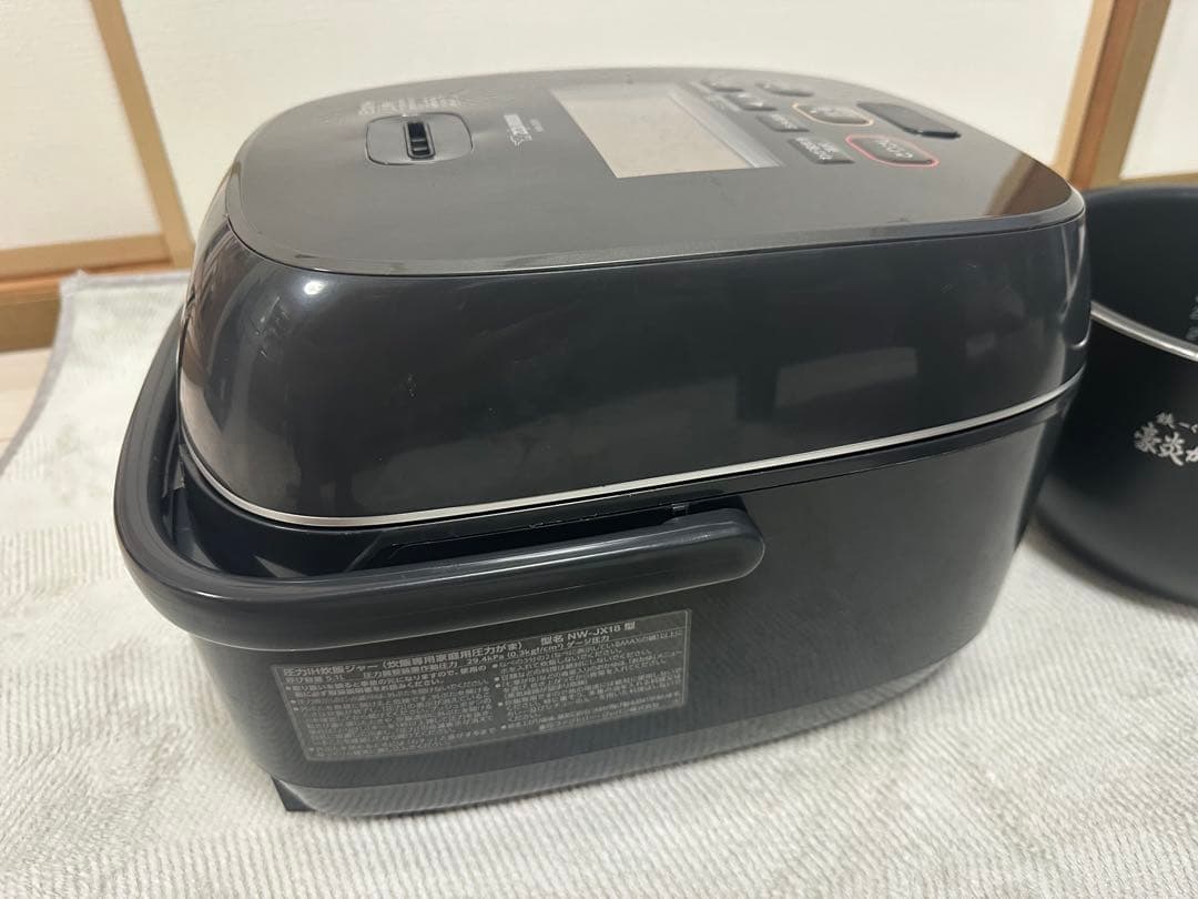 象印 極め炊き 圧力IH炊飯ジャーNW-JX18-2023年製