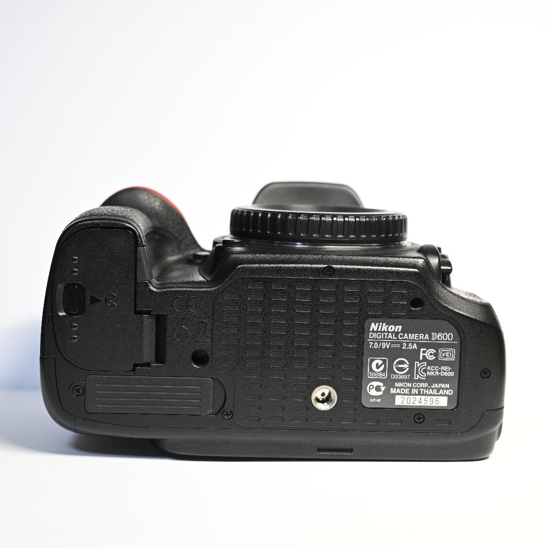 【シャッターユニット交換済み】 Nikon D600