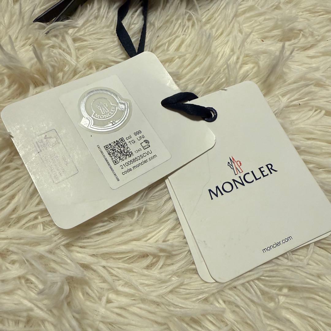 大谷さーん専用　MONCLER ブラック ボディバッグ