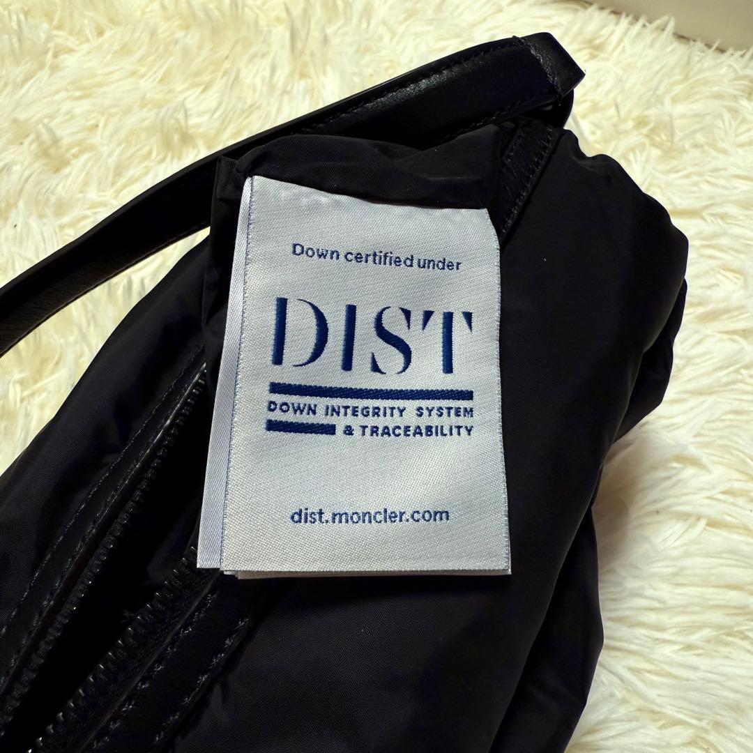 大谷さーん専用　MONCLER ブラック ボディバッグ