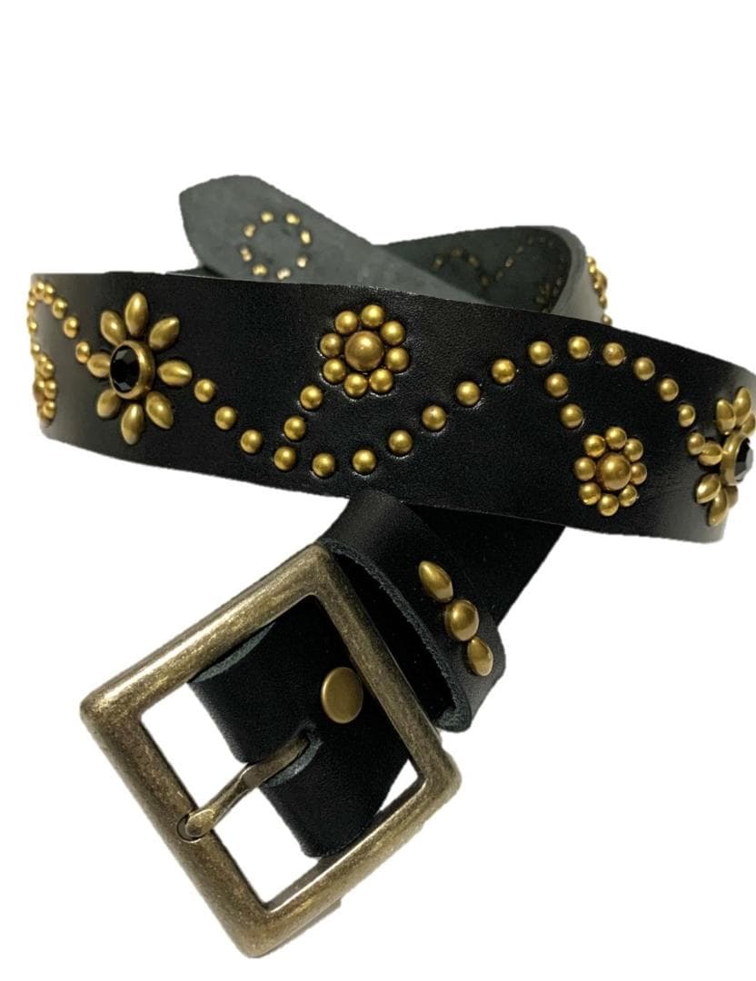 栃木レザー　フラワー型スタッズベルト　黒（ブラックスポッツ）ヴィンテージタイプ