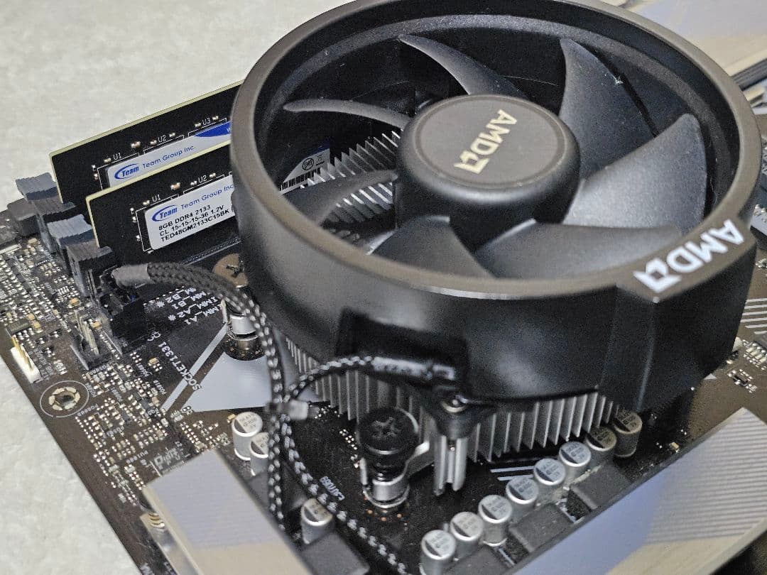 B450 Ryzen 5 3600 DDR4 8gb ×2 計 16GB