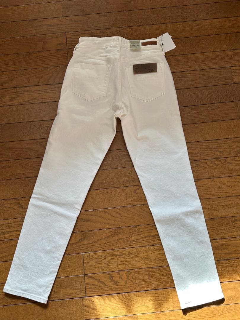 【新品未使用】YANUK Ruth ホワイト レディース24サイズ