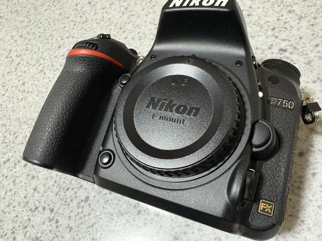 1/5までの値引き中 シャッター数6085回 D750 アイピースリモートコード