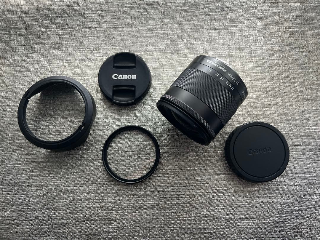 Canon EF-M 11-22mm F4-5.6 IS STM おまけ付