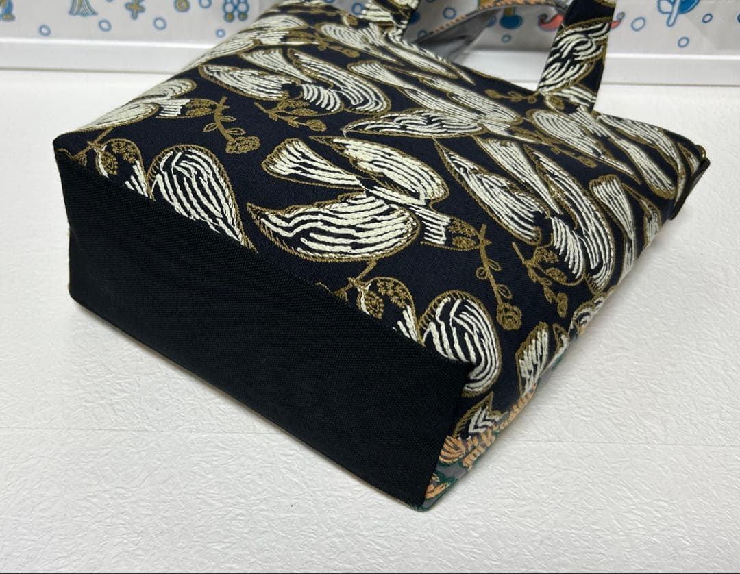 やっちゃん 様 followingday カーブのトート