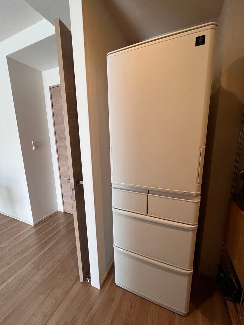 【美品・2023年製】SHARP冷蔵庫 SJ-X418K-W 412L