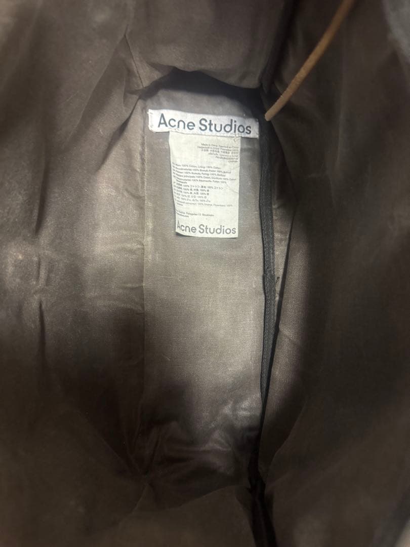 【美品】ショルダー（メッセンジャー）バッグ 【Acne Studios】