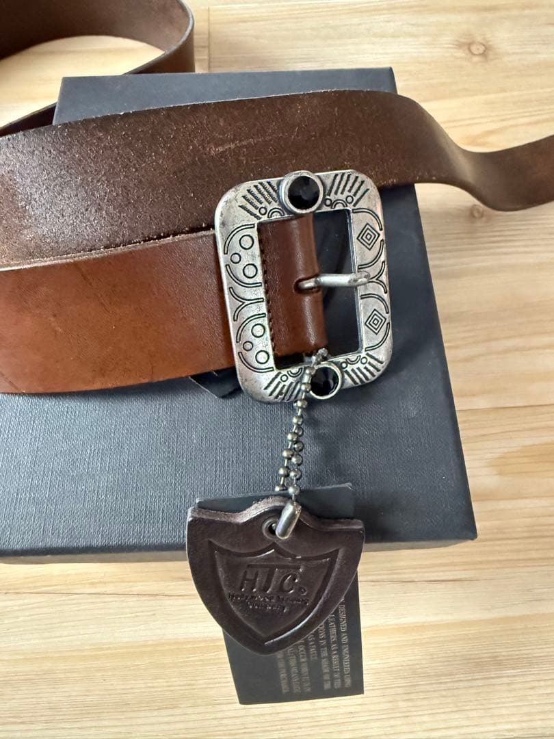HTC ブラウンレザーベルト オリジナルボックス付き