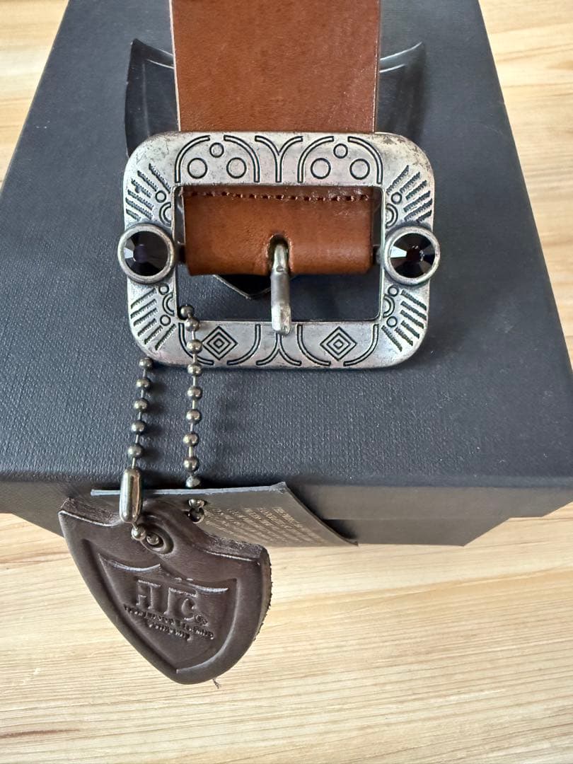 HTC ブラウンレザーベルト オリジナルボックス付き