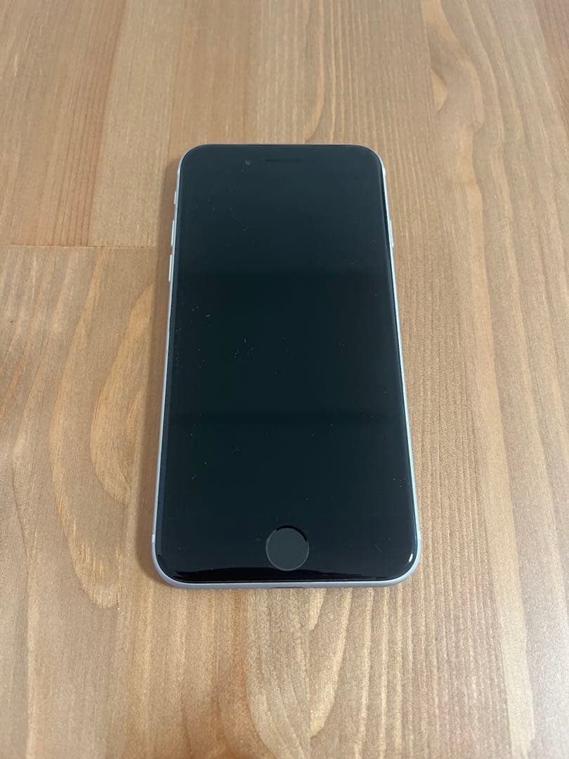 Apple iPhone SE2本体のみ