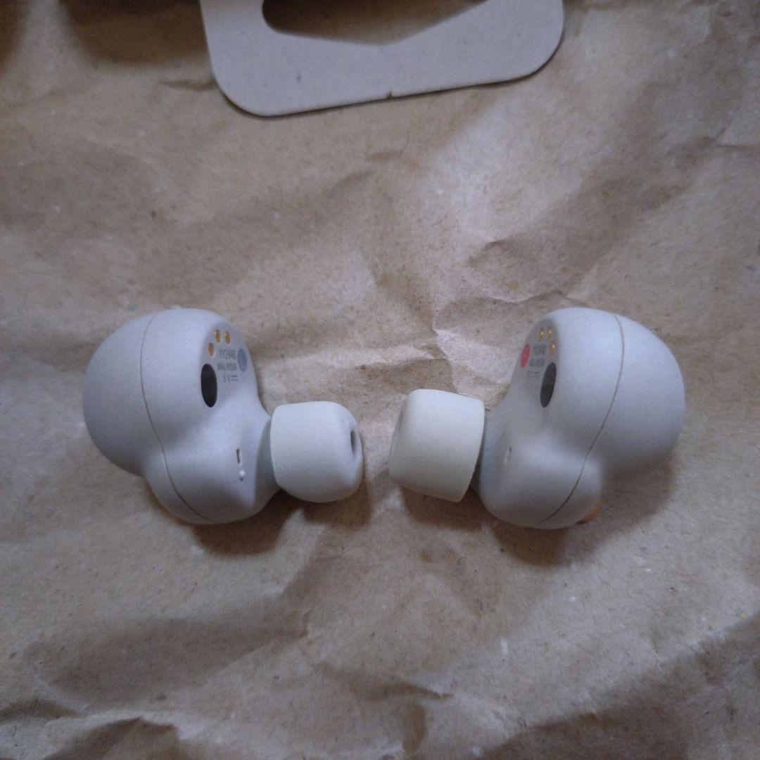 SONY WF-1000XM4　Bluetooth　ワイヤレス　イヤホン