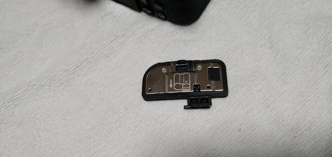 【訳あり】NIKON Z6 本体とアクセサリ