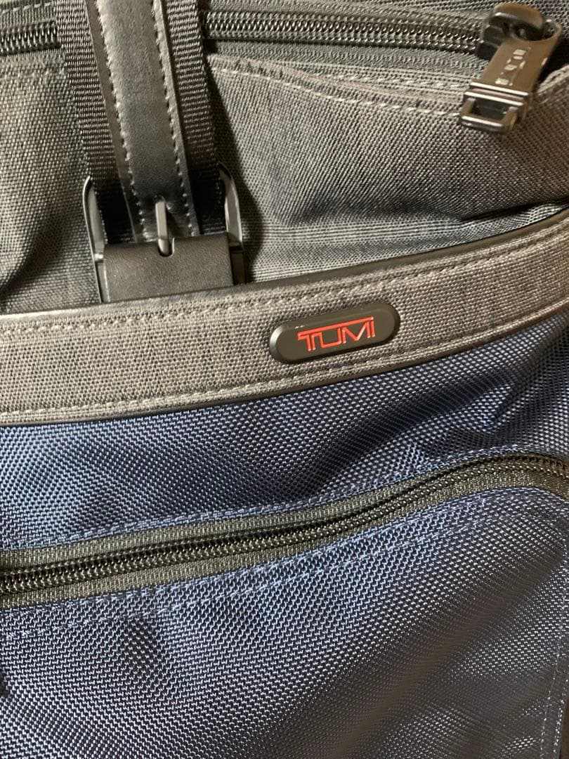 TUMI ALPHA コンパニオントートバッグネイビー×グレー