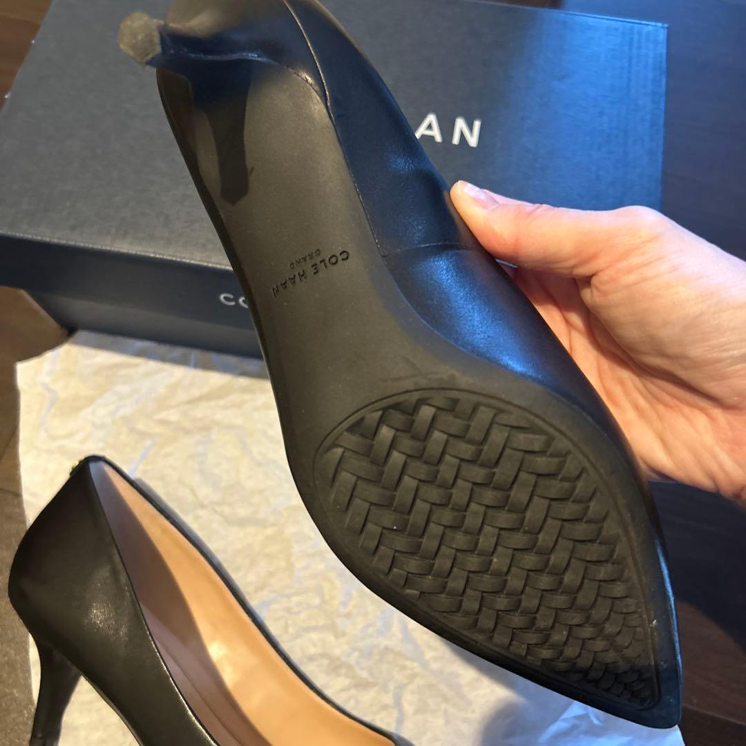 はとの宅急便様　美品　コールハーン　COLE HAAN パンプス　黒　ブラック
