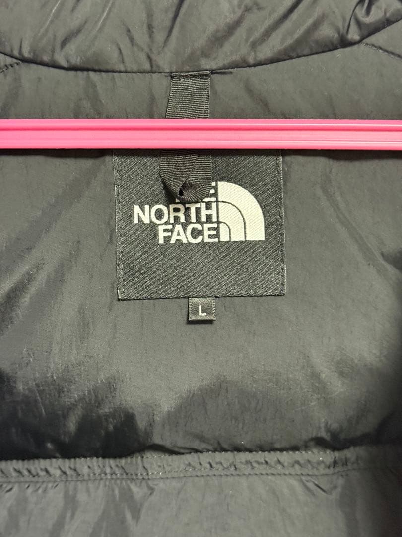 THE NORTH FACE ヌプシ　ピンク/黒