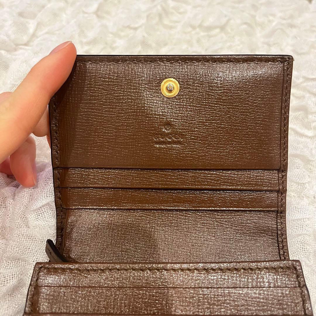 ネイリスト　GUCCI グッチ 二つ折り財布 ハート型モチーフ GG柄