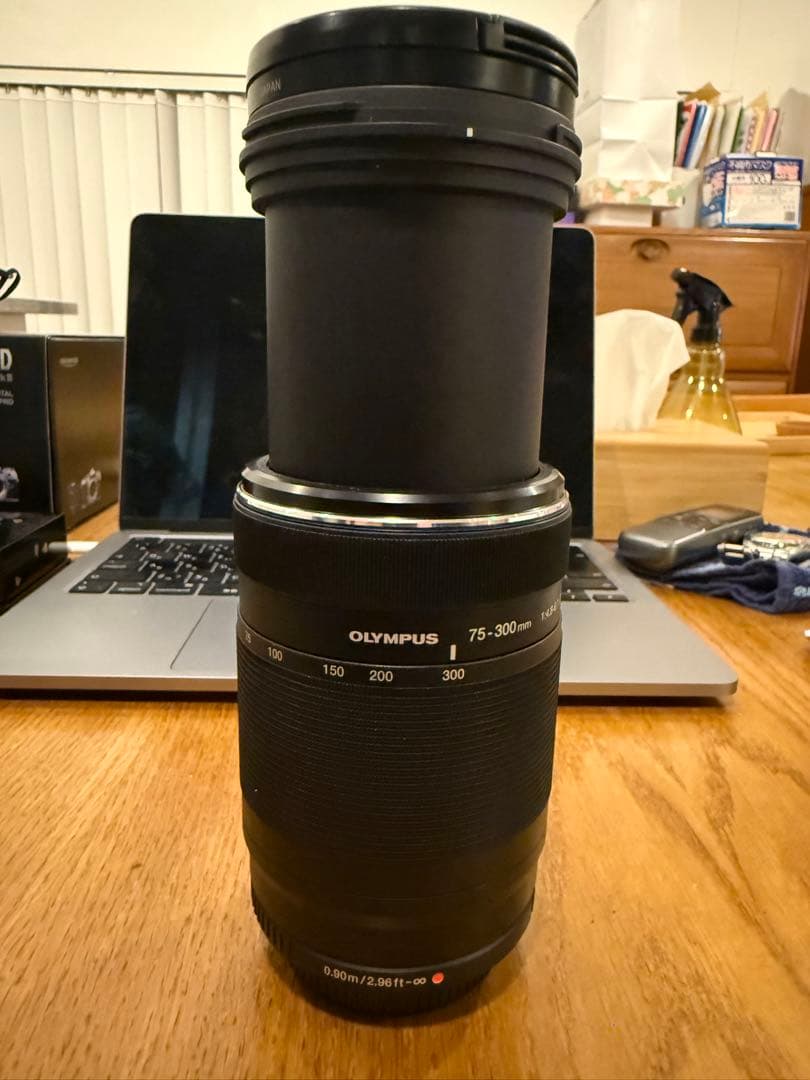 Olympus M.ZUIKO DIGITAL ED 75-300mm オリンパ