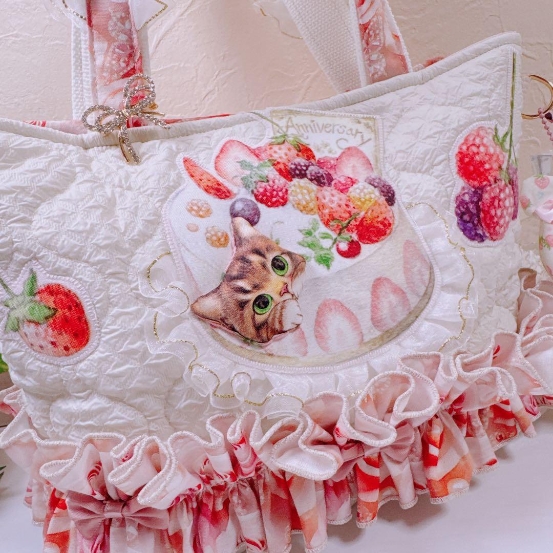 フ*ー様 コヤンイサムチョン♡リトルサンダーちゃんの薔薇と蝶々のフリルトートバッ