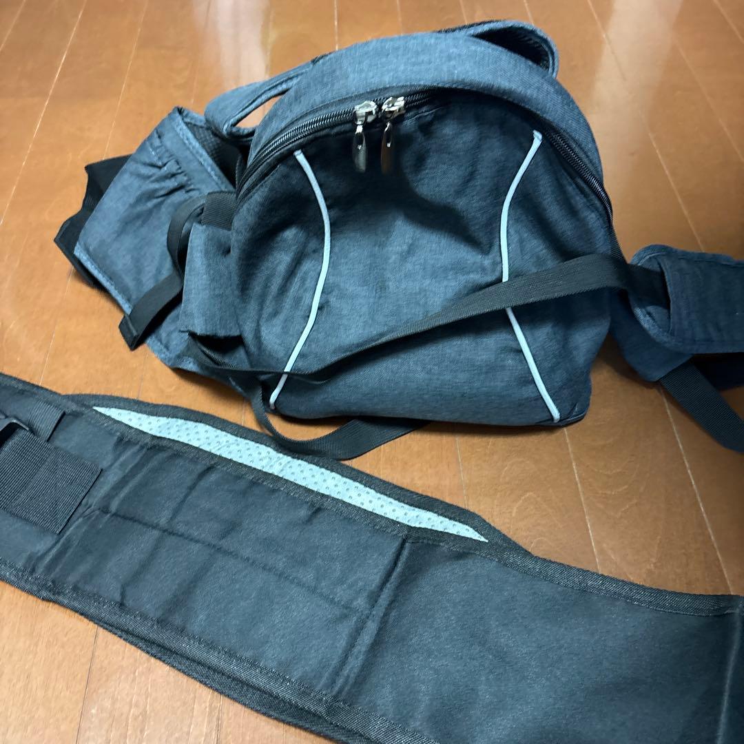 抱っこ紐　ベビーキャリア　ベビービョルン　ハーモニー