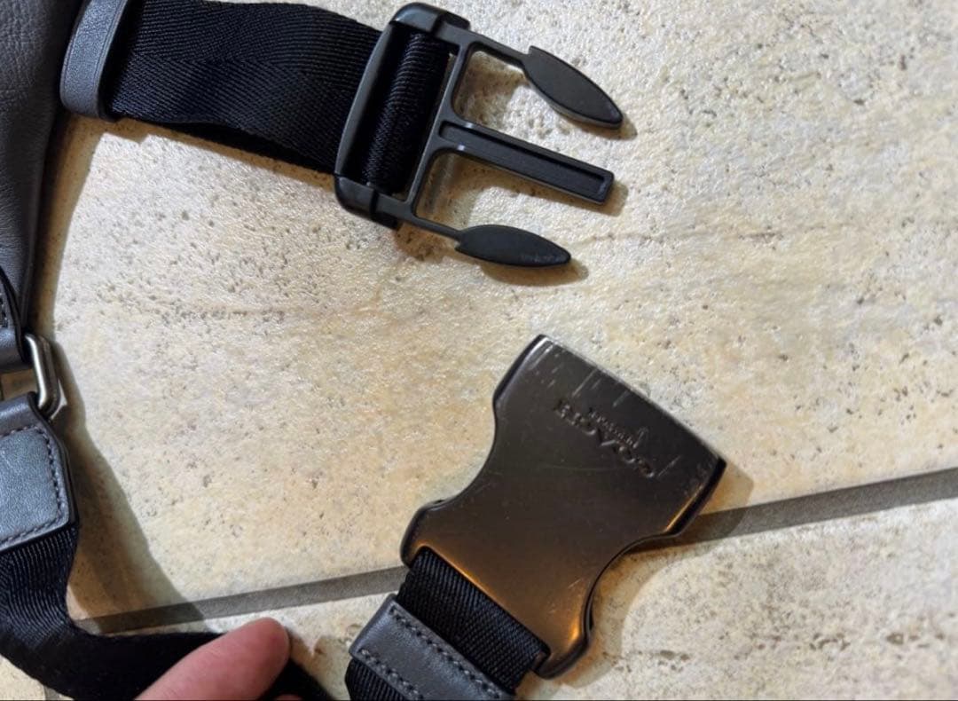 た*ん様 COACH レザー ボディバッグ