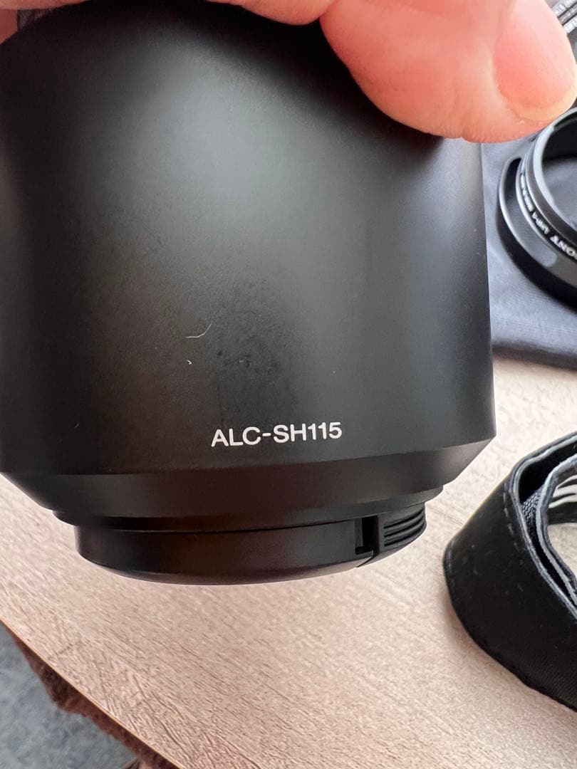 ソニーアルファ6400中古カメラ　レンズ2個セット