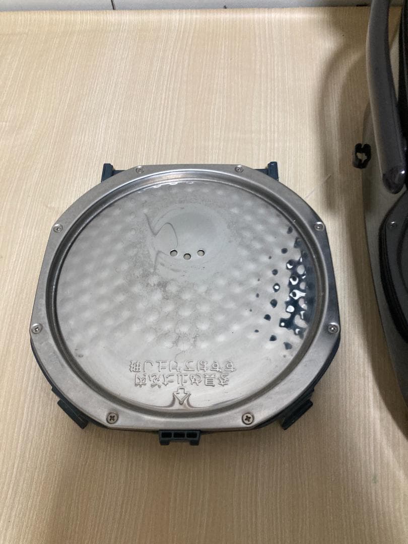 美品ー象印　IHジャー炊飯器　NP-VQ10　ブラウン　5.5合炊　2018年製