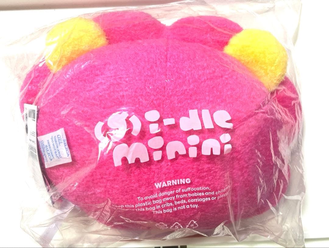 (G)I-DLE minini ぬいぐるみ クッション ソヨン ミヨン 正規品