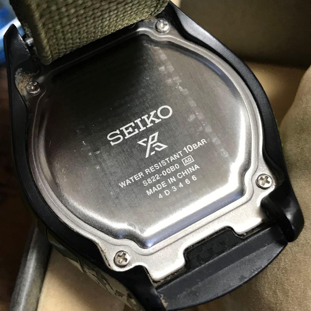 SEIKO プロスペックス（Xマーク） ソーラー式デジタル腕時計です。