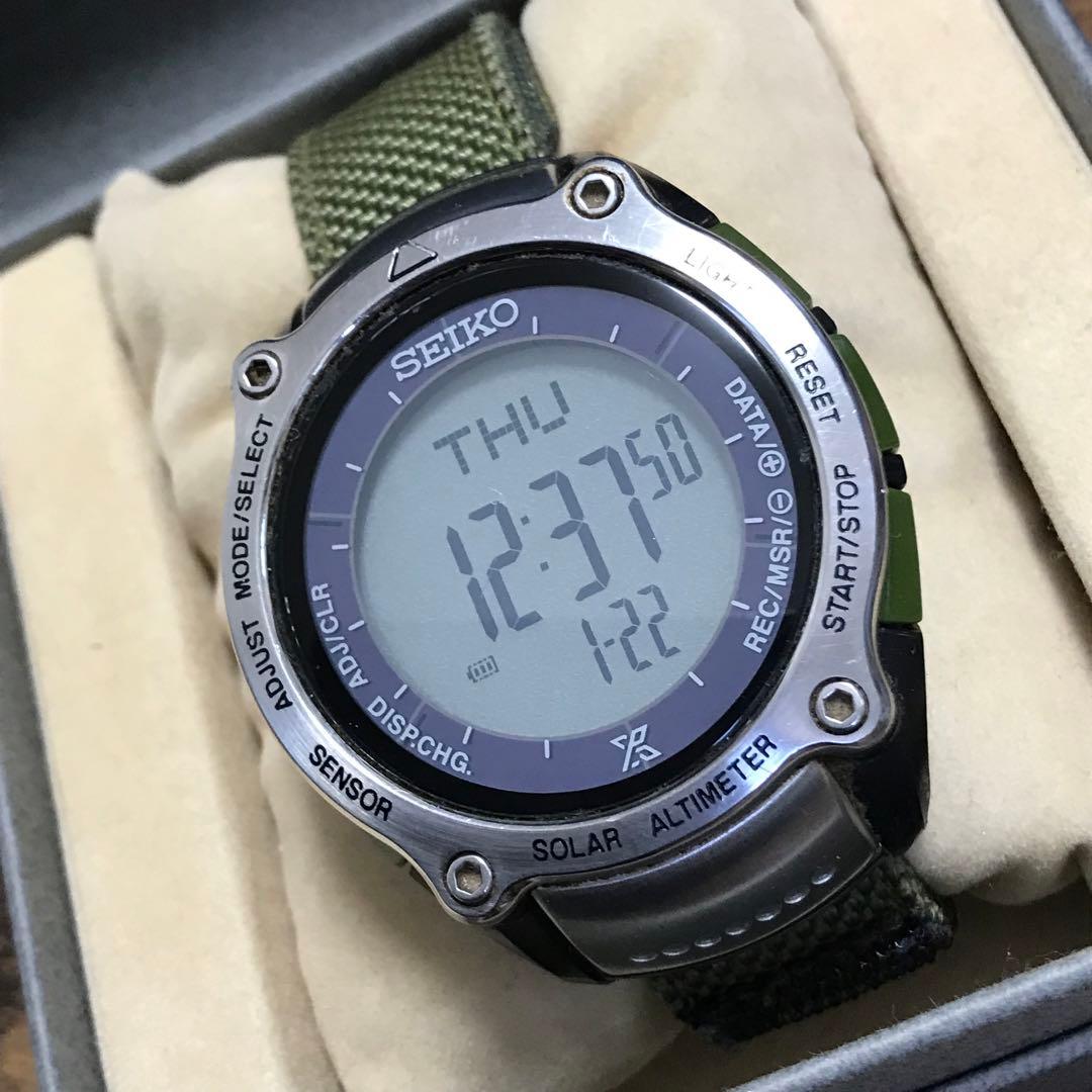 SEIKO プロスペックス（Xマーク） ソーラー式デジタル腕時計です。