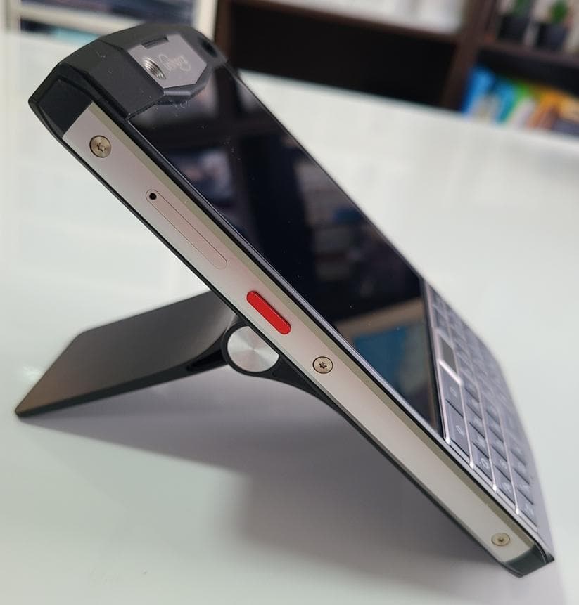 美品！ Unihertz Titan