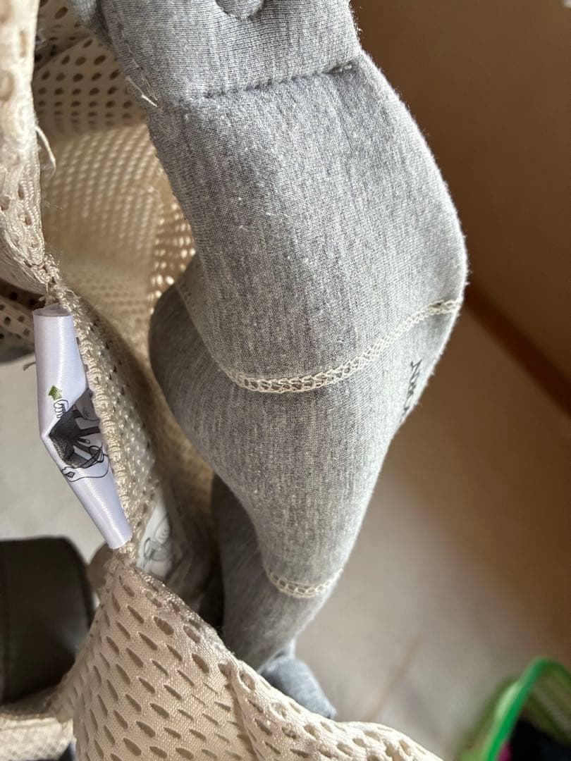 BABYBJÖRN ベビービョルン ハーモニー クリーム抱っこひも