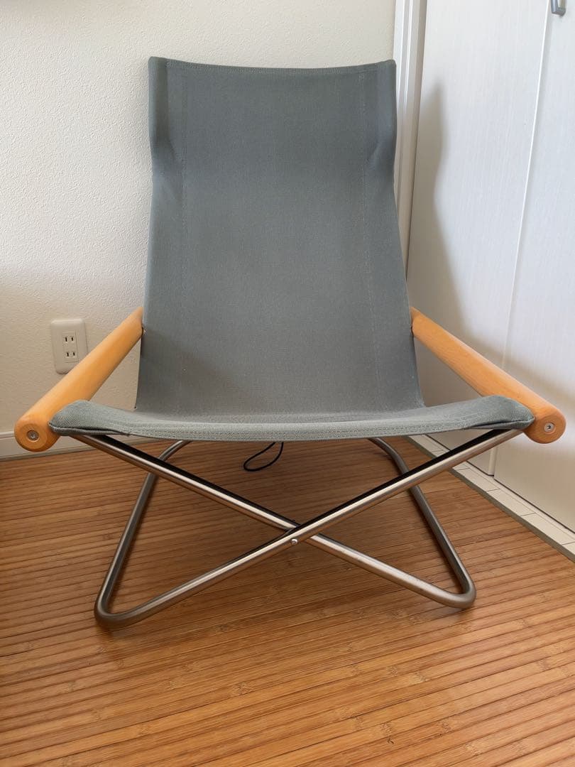 ニーチェア　グレー　ナチュラル