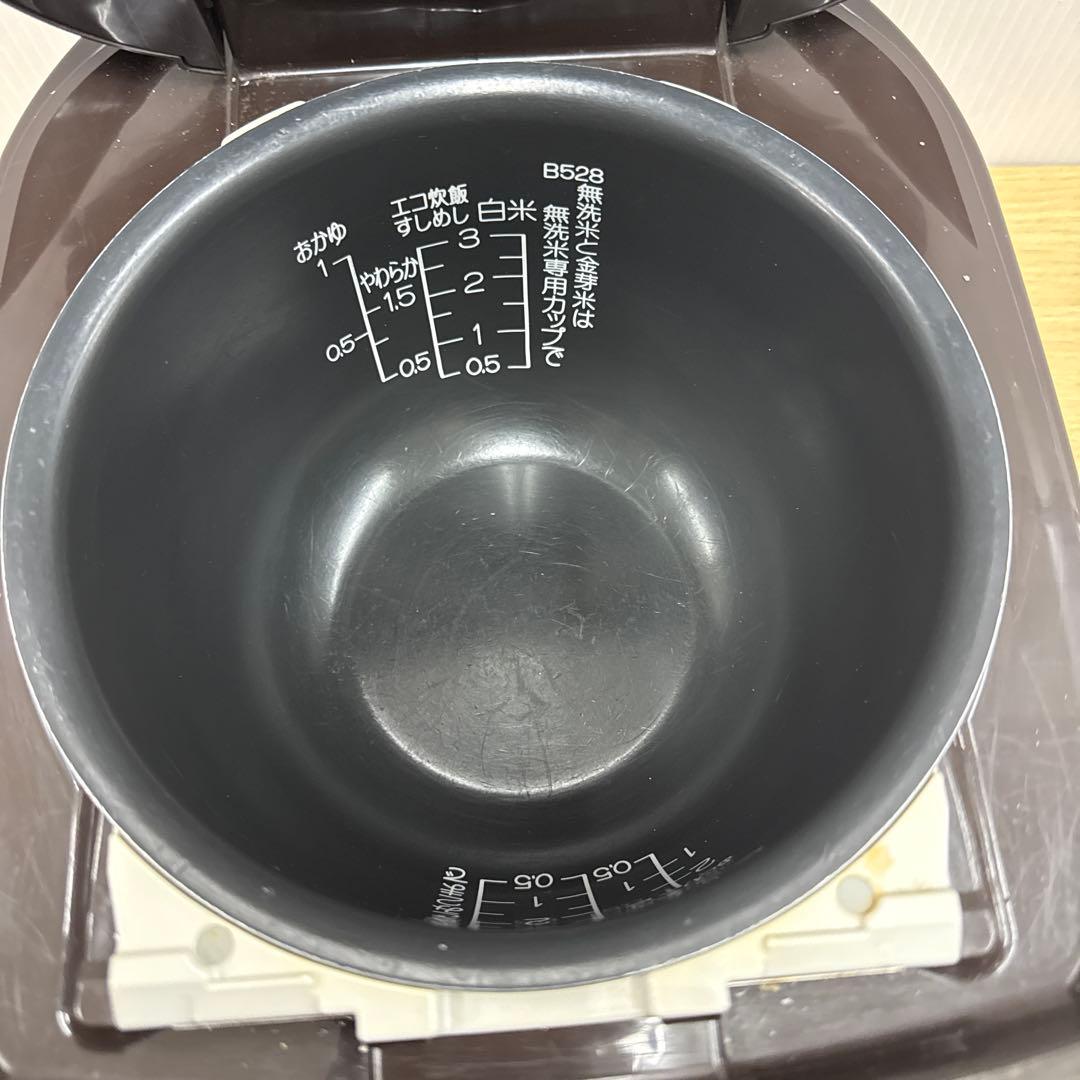 ZOJIRUSHI 圧力IH炊飯ジャー極め炊き3合【NP-RM05】